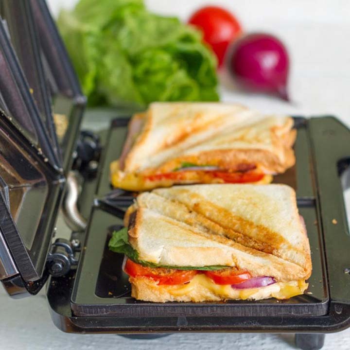 Máy nướng bánh mì DORON 750W dễ tháo lắp, vệ sinh nhanh chóng