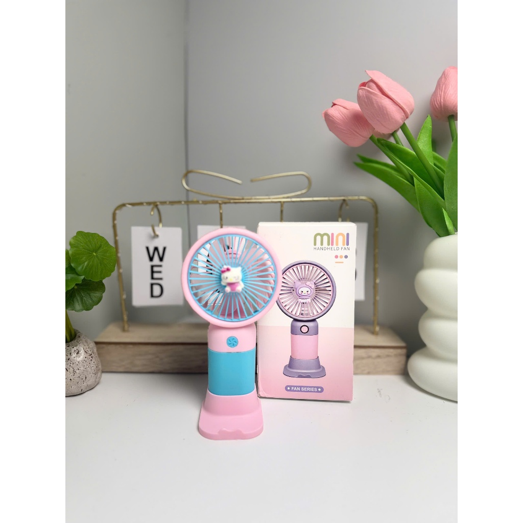 Quạt Tích Điện Cầm Tay Mini - Bền Bỉ, Nhỏ Gọn Mang Được Đi Khắp Mọi Nơi