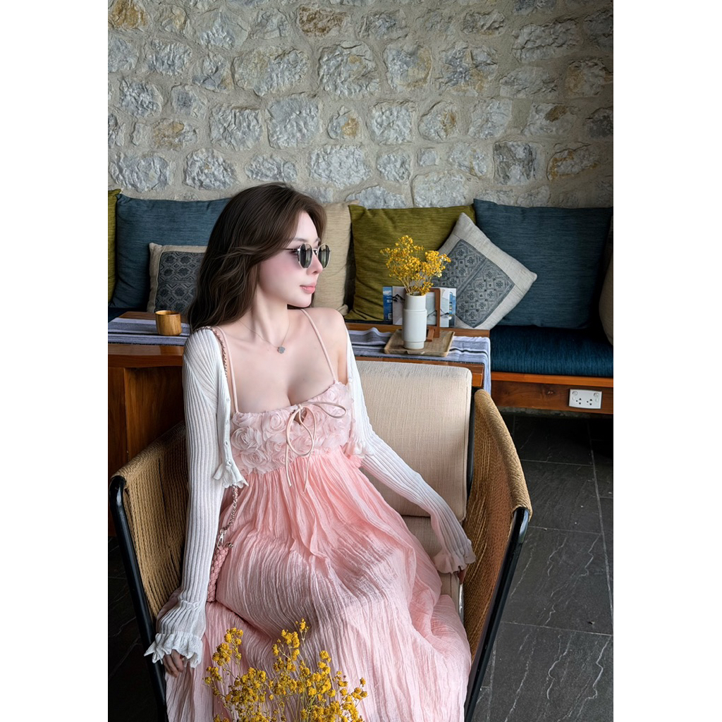Đầm 2 dây babydoll kết hoa nổi Đoàn Thương