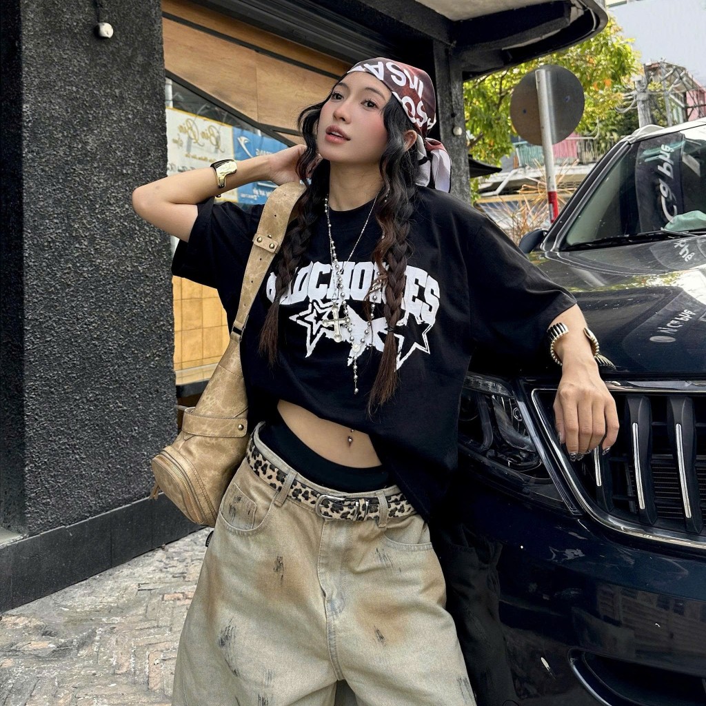 Bad Choices | Áo thun Star Graphic Tee in chữ form Boxy