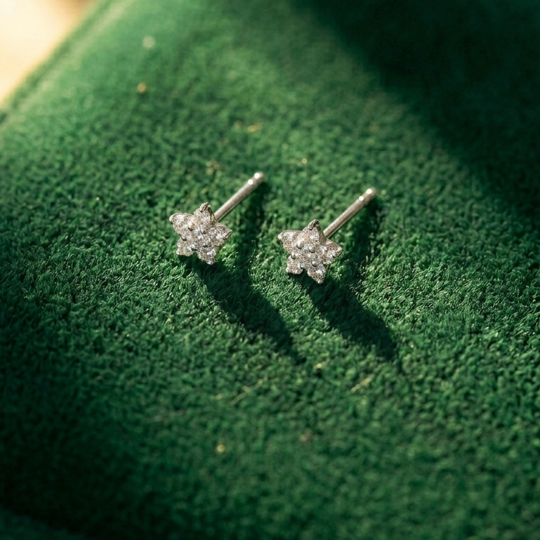 Bông tai bạc đính đá Zircon cỏ bốn lá may mắn ChicEar Jewelry, bông tai hàn quốc cá tính bền đẹp [1 cặp]
