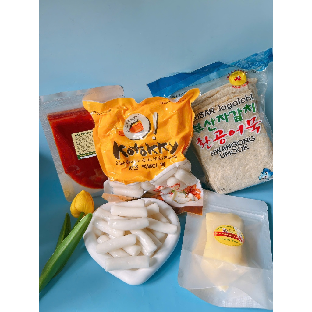 Combo 500G bánh gạo phô mai  kèm 450g chả cá kèm 100g sốt và 100g phô mai mozzazzella kéo sợi