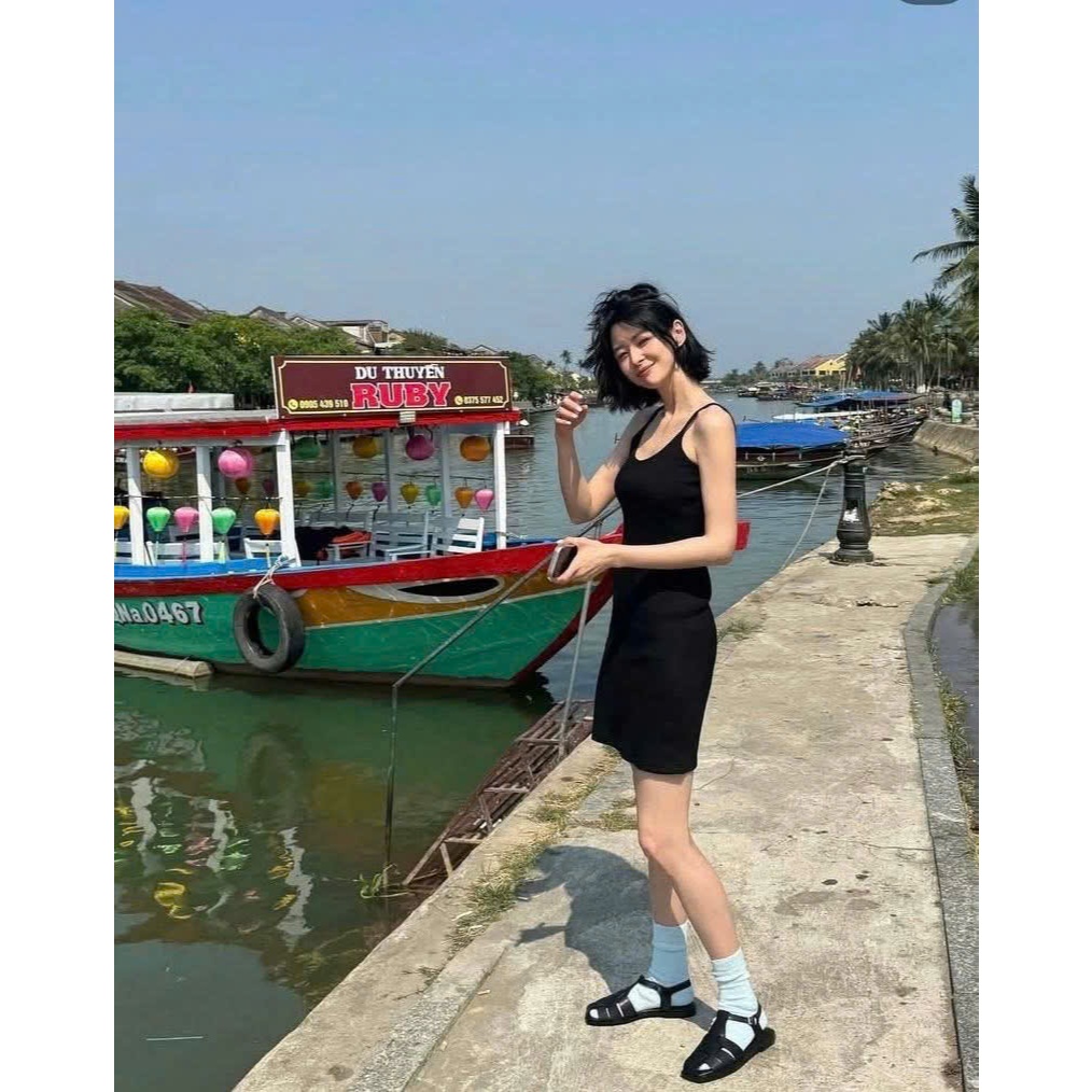 Váy Ngủ 2 Dây Mặc Nhà Lụa Satin Cao Cấp Mềm Mịn Quyến Rũ
