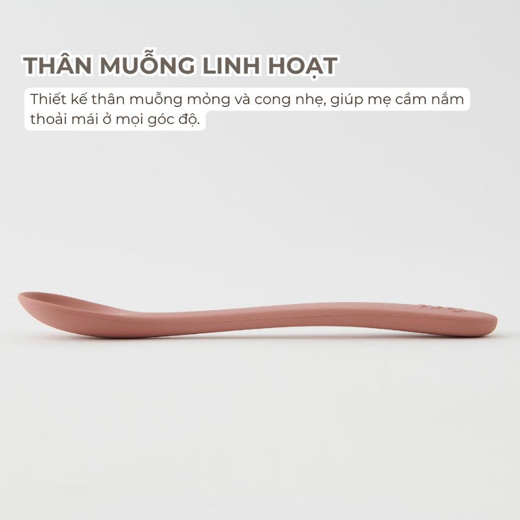 Thìa Ăn Dặm Firgi Platinum Silicone Hai Giai Đoạn Cho Bé (Kèm Hộp Đựng)