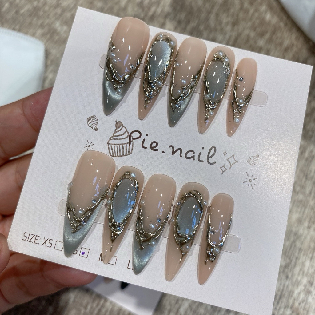 499. nailbox mắt mèo xanh nhạt, tráng gương