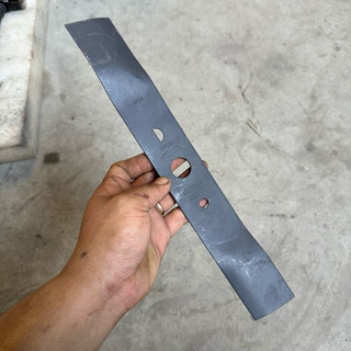 Lưỡi Phát Cỏ Ryobi Chính Hãng – Dành Cho Xe Cắt Cỏ Tự Hành (35-40-45-50cm) Nhiều Phân Loại