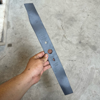 Lưỡi Phát Cỏ Ryobi Chính Hãng – Dành Cho Xe Cắt Cỏ Tự Hành (35-40-45-50cm) Nhiều Phân Loại