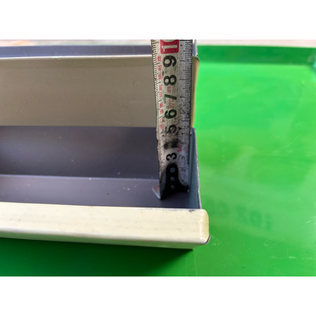 Máng ăn cám cho thỏ 20cm (shop mới bán rẻ lấy tương tác)