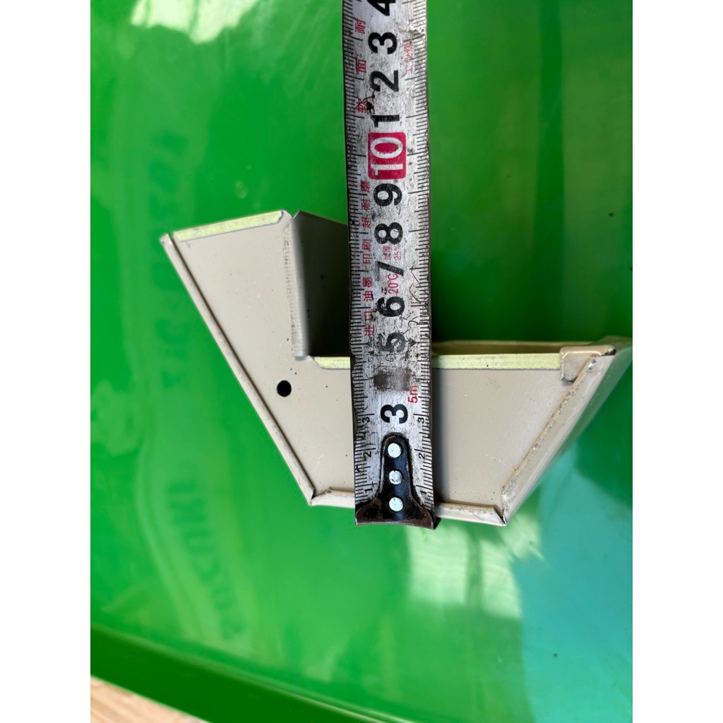 Máng ăn cám cho thỏ 15cm (Shop mới bán rẻ lấy tương tác)