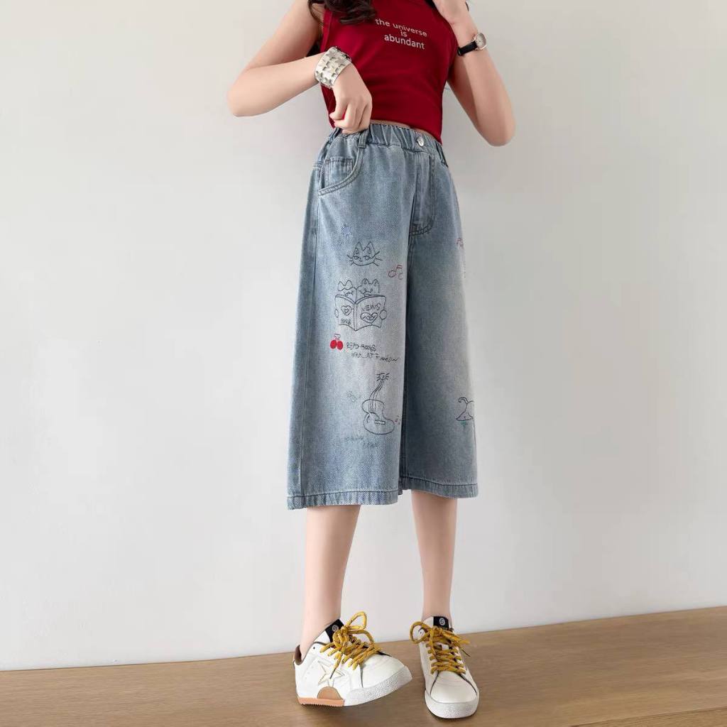Jean suông lửng in hình cho bé gái size đại BEESHOP H26083