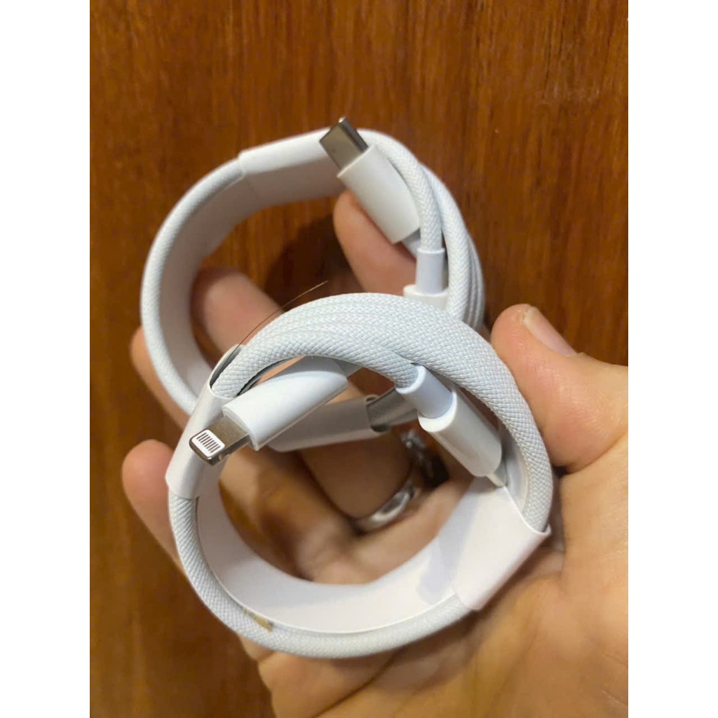 Cáp Sạc Nhanh USB-C to Light Hỗ Trợ Truyền Dữ Liệu Thiết Kế Bọc Dù Cao Cấp Chống Nứt Gãy