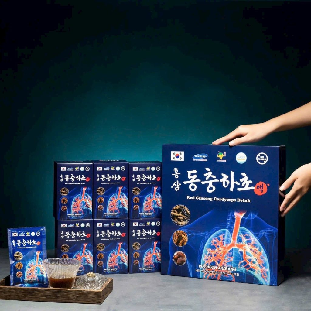 Nước Bổ Phổi Hàn Quốc - Hồng Sâm và Đông Trùng Hạ Thảo Hỗ Trợ Bổ Phổi Pocheon Hộp 30 Gói x 70ml