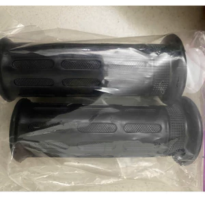 Bao Tay Cub 81 Cổ Điển - Cao Su Mềm Chống Trơn Trượt Dành Cho Cub Chaly Dream