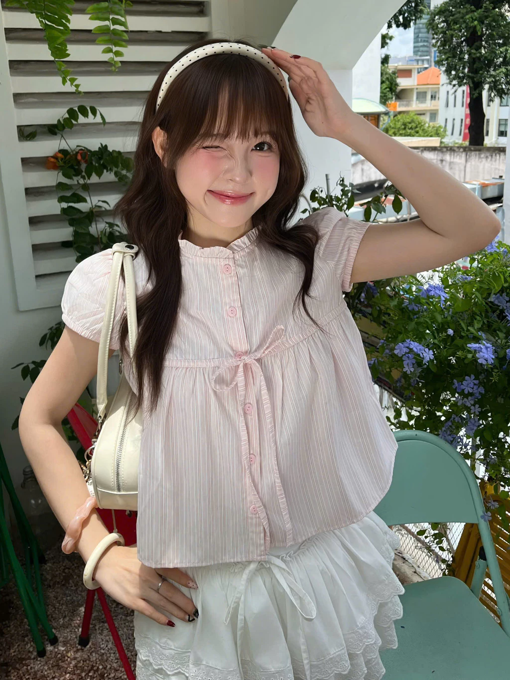 Áo Kiểu Cổ Bèo Dáng Ngắn Babydoll Bycamcam Có Dây Buộc Nơ Nữ Tính AKN029 — thời trang couple Việt Nam