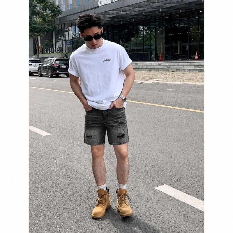 Quần Short Jean Nam DIN - Quần Bò Đen Basic Thoải Mái, Không Phai Màu Dễ Phối Đồ, Phong Cách Bụi Street Wall JD889