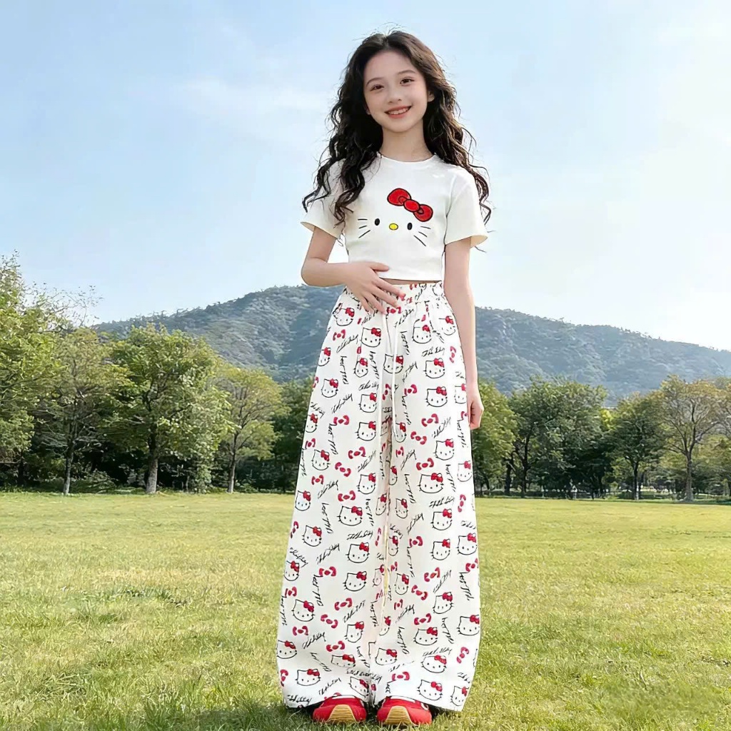 Set Đồ Hello Kitty Bé Gái Cao Cấp,  Áo Thun Tay Ngắn Phối Quần Suông Dài Cho Mẹ và Bé Gái Năng Động Cá Tính