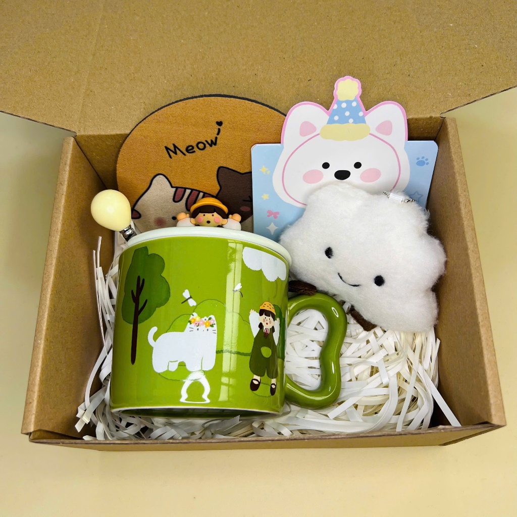[Mới/Sẵn] Set Quà Cốc Sứ Cô Gái Mộng Mơ Xanh Lá Kèm Phụ Kiện Xinh, Đầy Đủ Làm Quà Tặng