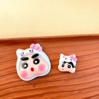 Set Charm Shin Cậu Bé Bút Chì Đội Nón Hello Kitty Cinnamoroll Kawaii Resin DIY Gắn Dép Cute Pastel 💙🎀