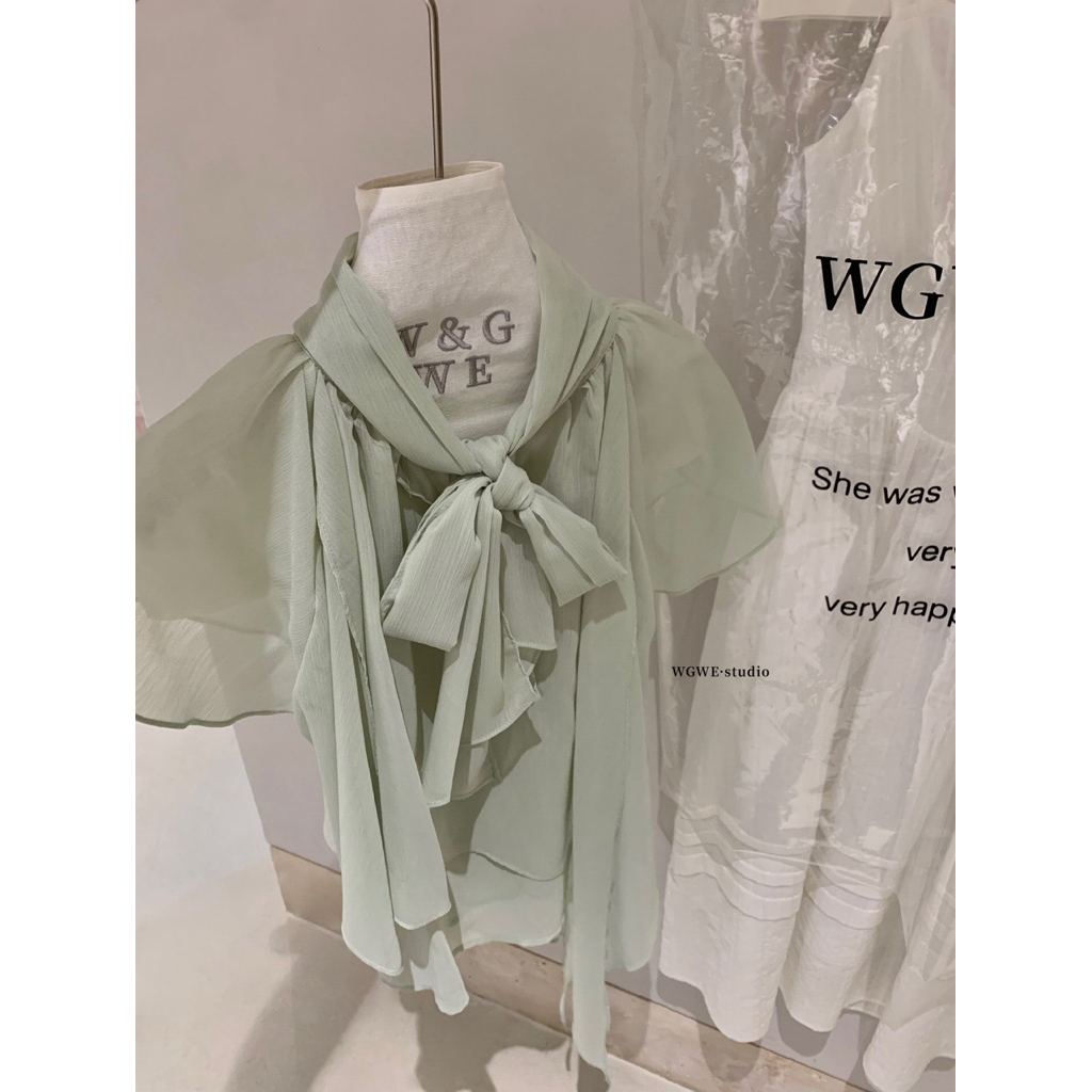 [Sẵn xanh M] WGWE | Áo kiểu cổ 3phân voan tơ bèo lệch phong cách Pháp nhẹ nhàng – W9855#