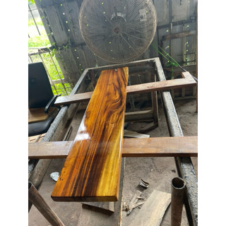 Gỗ me tây: 25 x 160 x 3.4cm (sơn 1 mặt)