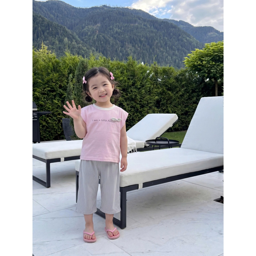Set bộ cộc tay bé gái tay in chữ đính nơ Miniumbaby mix quần suông lửng, chất cotton mềm mát SB2698