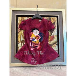 Sét áo lụa cộc tay chiết eo vạt xoè thêu Chú bé ôm gà + quần xuông lụa (có tách lẻ)