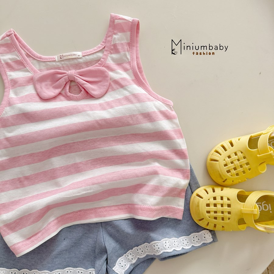 Set bộ sát nách bé gái Miniumbaby cổ đính nơ mix quần đùi ren viền cute, chất cotton mềm mát SB2750
