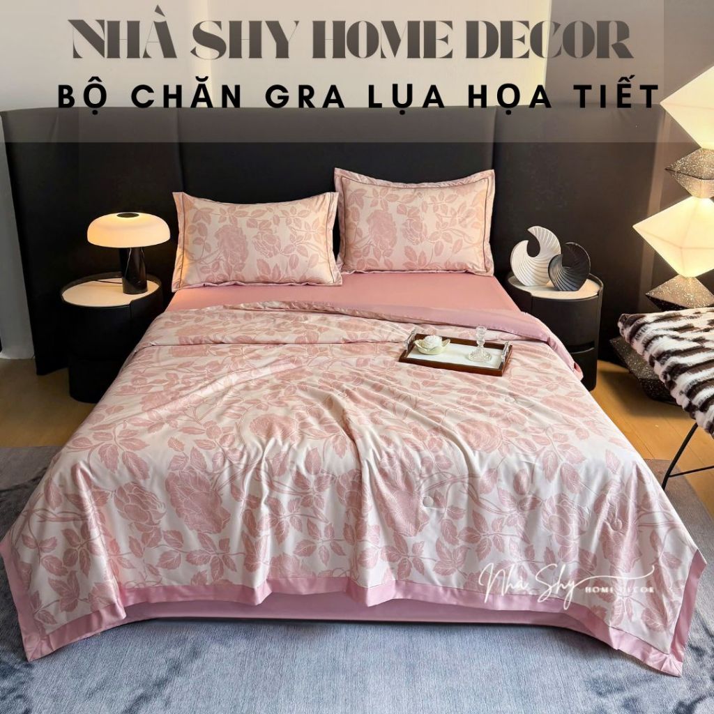 Bộ Chăn Ga Gối Lụa Hoạ Tiết Chất Liệu Thoáng Mát - Bộ 4 Món Chăn Drap Vỏ Gối Nằm - Chăn Chần Bông Nhà Shy Home Decor