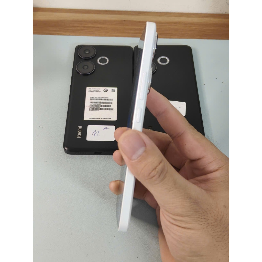 Điện thoại Redmi Turbo 3 Snapdragon 8s Gen 3 NFC VoLTE 5G AMOLED 6.67" Camera OIS 50MP Pin Trâu 5000mAh