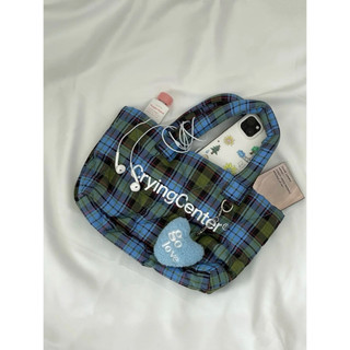Sẵn - Túi Crying center chần bông họa tiết kẻ ô (Quilted Plaid Tote Bag) - Sẵn Hoả Tốc