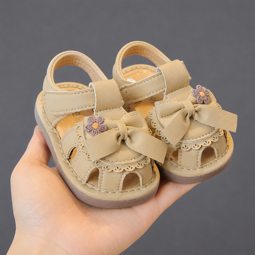 Dép Trẻ Em Tập Đi Có Còi Kidudids Nơ Hoa Cao Cấp Sandal Mềm Nhẹ Chống Trơn Size 16-20