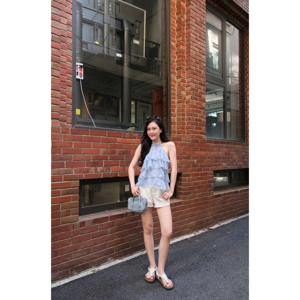 Sẵn Hoả tốc | Elora Top (TSW) Áo cổ yếm bèo tầng chấm bi Nữ the.sweaterweather