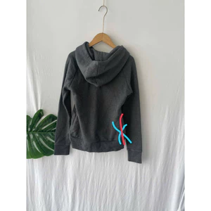 Siêu phẩm áo hoodie hiệu xịn Át mới toanh siêu xinh