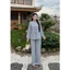 Bộ đi chùa cổ tròn lụa nhuyễn dài tay Pháp phục đi lễ túi hai bên vải mềm mịn mặc tu tập