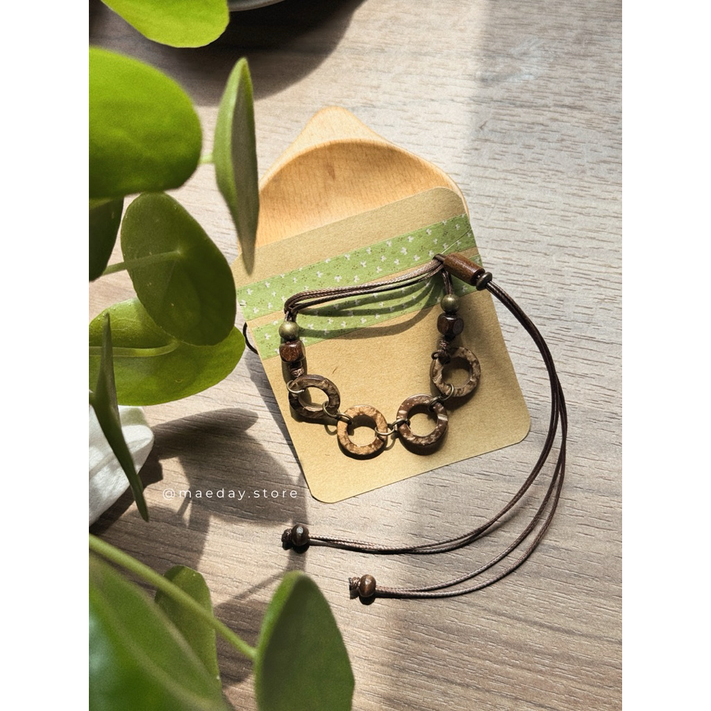 Vòng cổ Kuma - dây chuyền khoen gỗ tròn nối nhau vintage tuỳ chỉnh kích thước