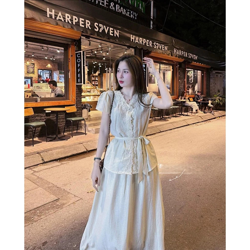 Set bộ đầm nữ hai mảnh áo tay ngắn phối ren kèm chân váy maxi dài thướt tha phong cách nàng thơ HCOM27141
