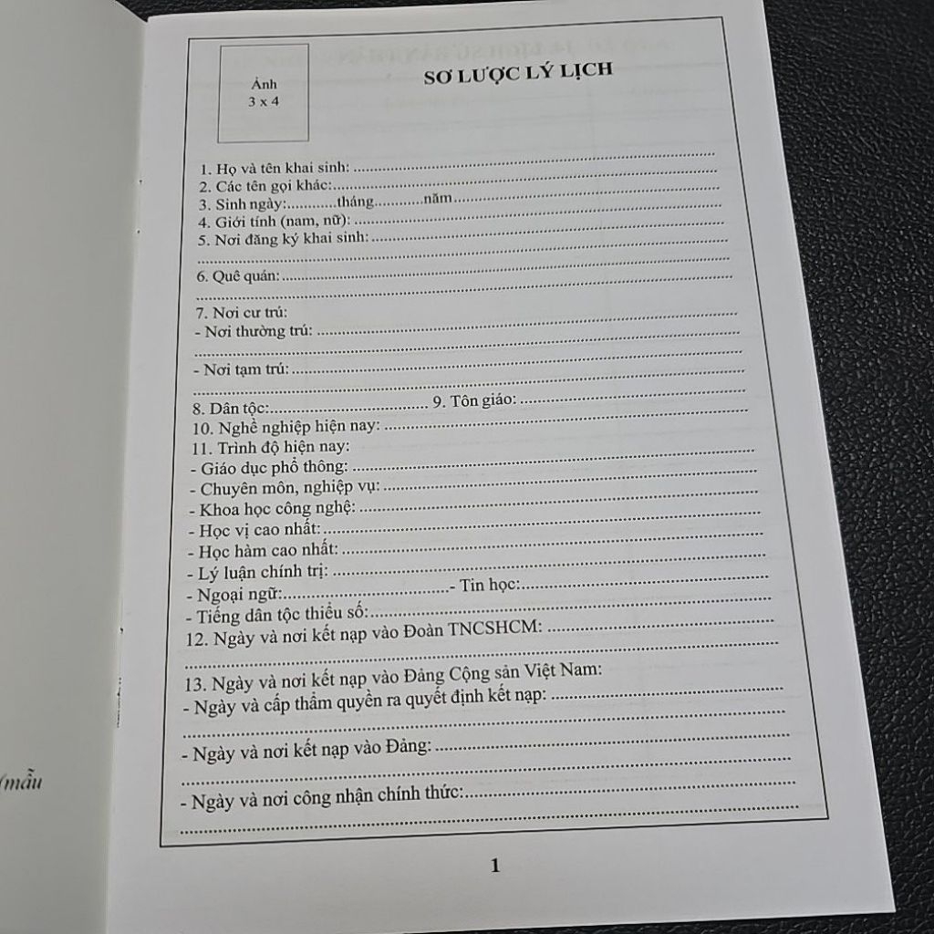 Lý lịch đảng viên (Bìa Trắng 24 trang)