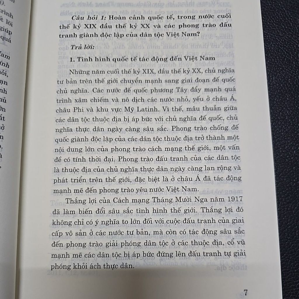 Sách - Hỏi đáp môn Lịch sử Đảng cộng sản Việt Nam (Dành cho bậc đại học hệ chuyên và không chuyên lý luận chính trị)