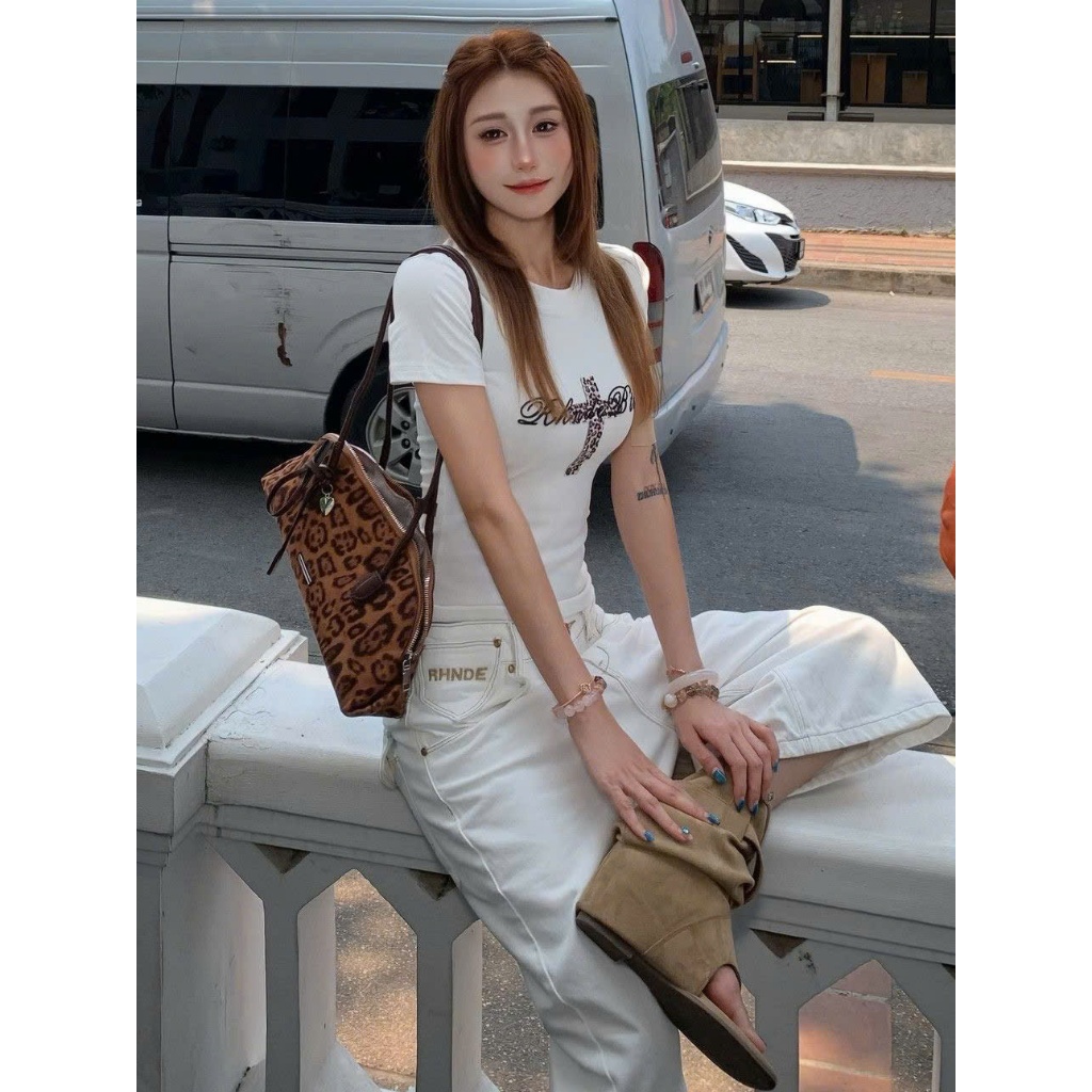 Quần short capri kaki ống rộng dáng lửng màu trắng túi thêu hiphop QJL005 - Tiktik
