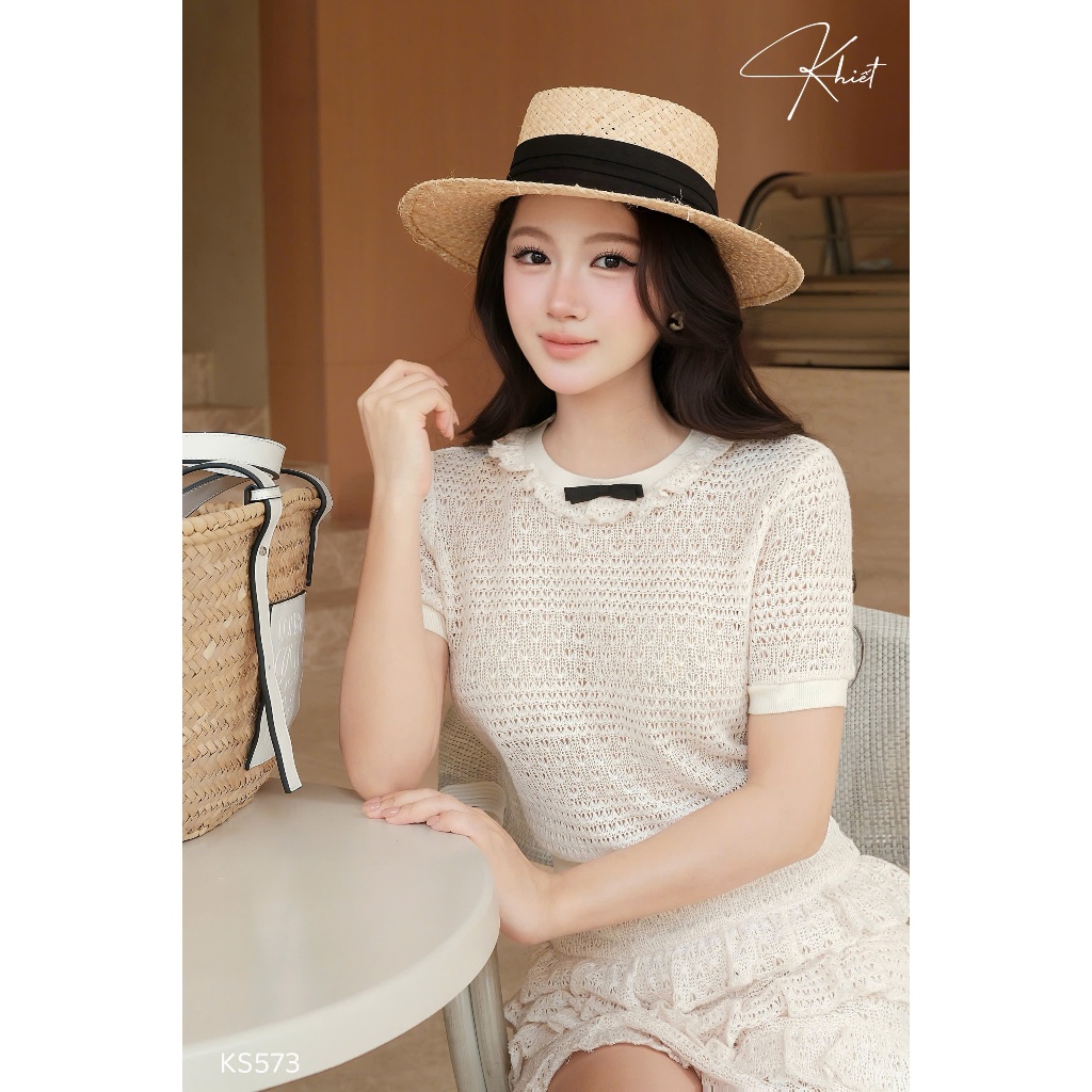 Set len thun kem Khiết phối chân váy tầng phong cách tiểu thư năng động KS573
