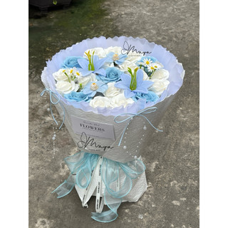 Bó hoa sáp thơm tone trắng mix xanh xinh xắn, làm quà tặng sinh nhật, valentine, 8/3,20/10,20/11, tốt nghiệp