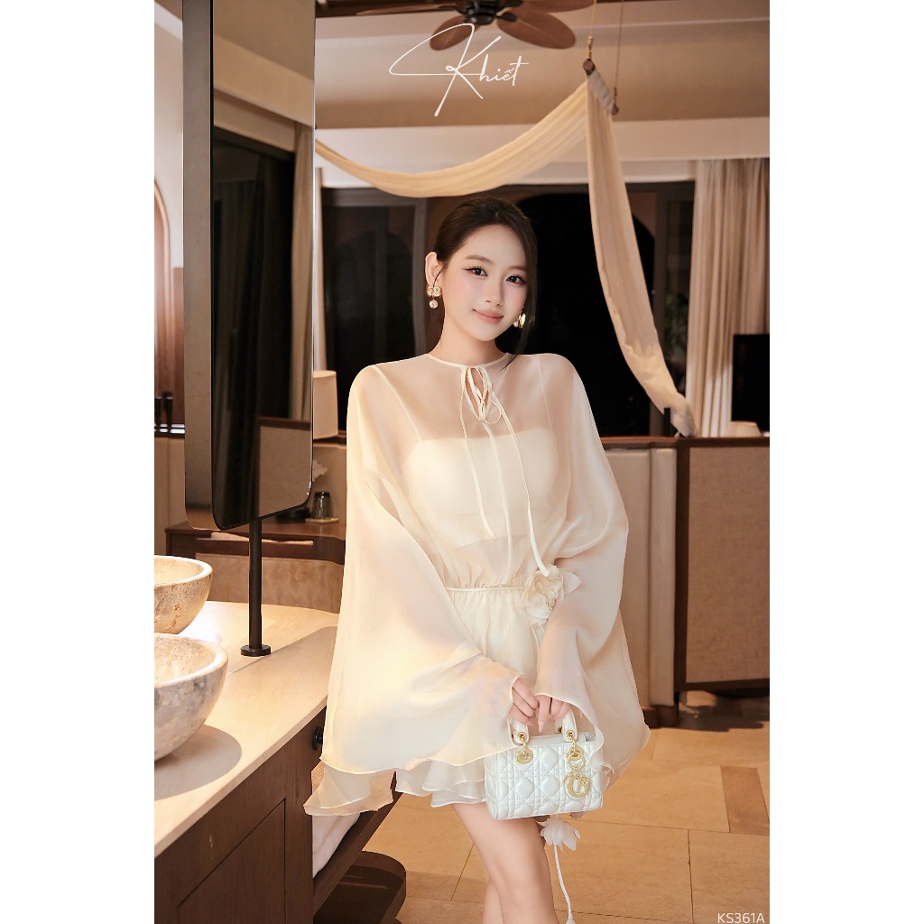 Set váy tơ hàn kem phối chân váy xoè phong cách bay bổng, có kèm bra KS361A