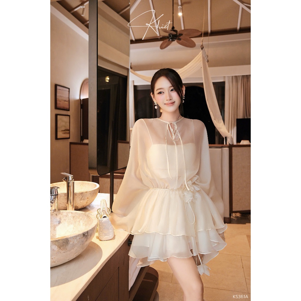 Set váy tơ hàn kem phối chân váy xoè phong cách bay bổng, có kèm bra KS361A