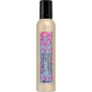 Davines Curl Moisturizing Mousse kem bọt dưỡng ẩm cho tóc xoăn nẩy sóng rõ nét 250ml