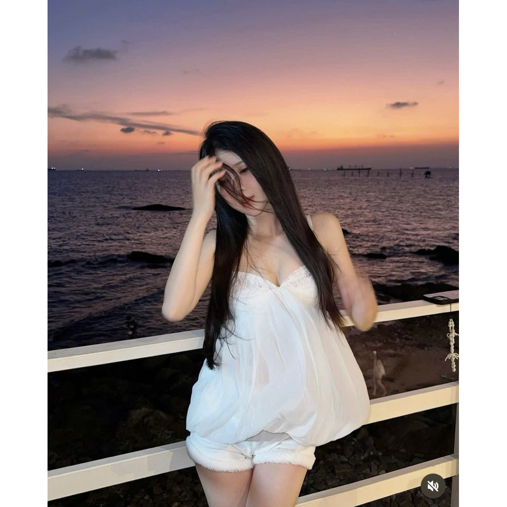 | LYN WEAR | Áo Hai Dây Nữ Bí Tơ Phối Ren Cách Điệu Cúp Ngực Dáng Xòe Baby Doll Màu Trắng Freesize