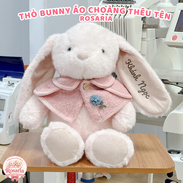 Gấu Bông Thỏ Áo Choàng Thêu Tai Theo Yêu Cầu – Thú Nhồi Bông Thỏ Bunny Siêu Mềm Quà Tặng Dễ Thương