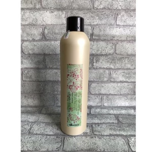 Davines Strong Hairspray gôm xịt cứng cho kiểu tóc giữ nếp lâu dài 400ml