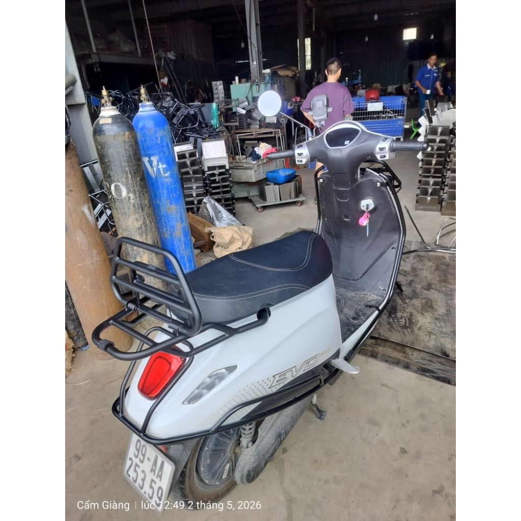 khung quây bảo vệ xe điện Vinfast EVO MAX (hàng loại 1 )