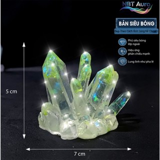 Tinh Thể Xanh Lá Nhạt Ánh Kim