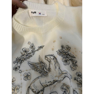 LT - Áo len cổ tròn cộc tay knit hình thêu ngựa xinh free size 1789